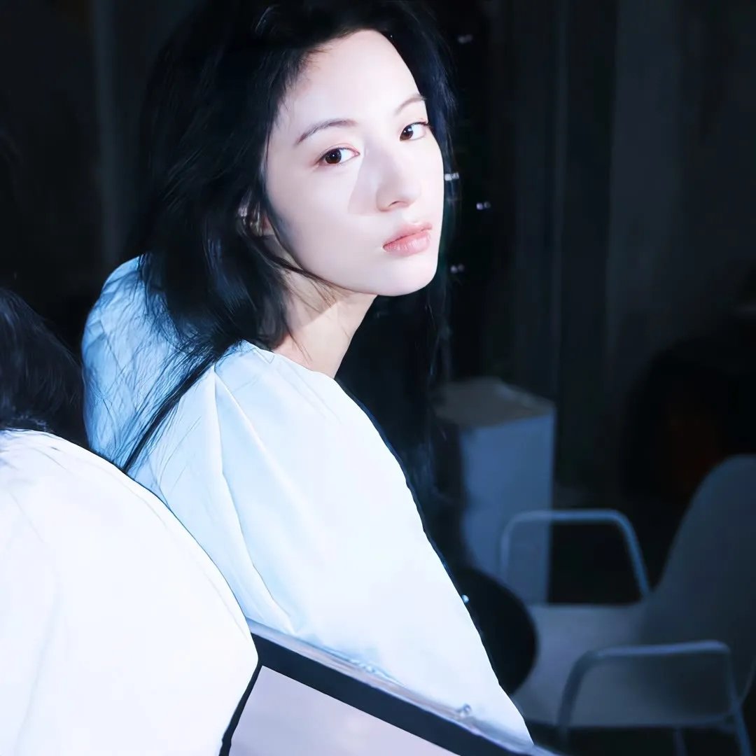 星河冉起